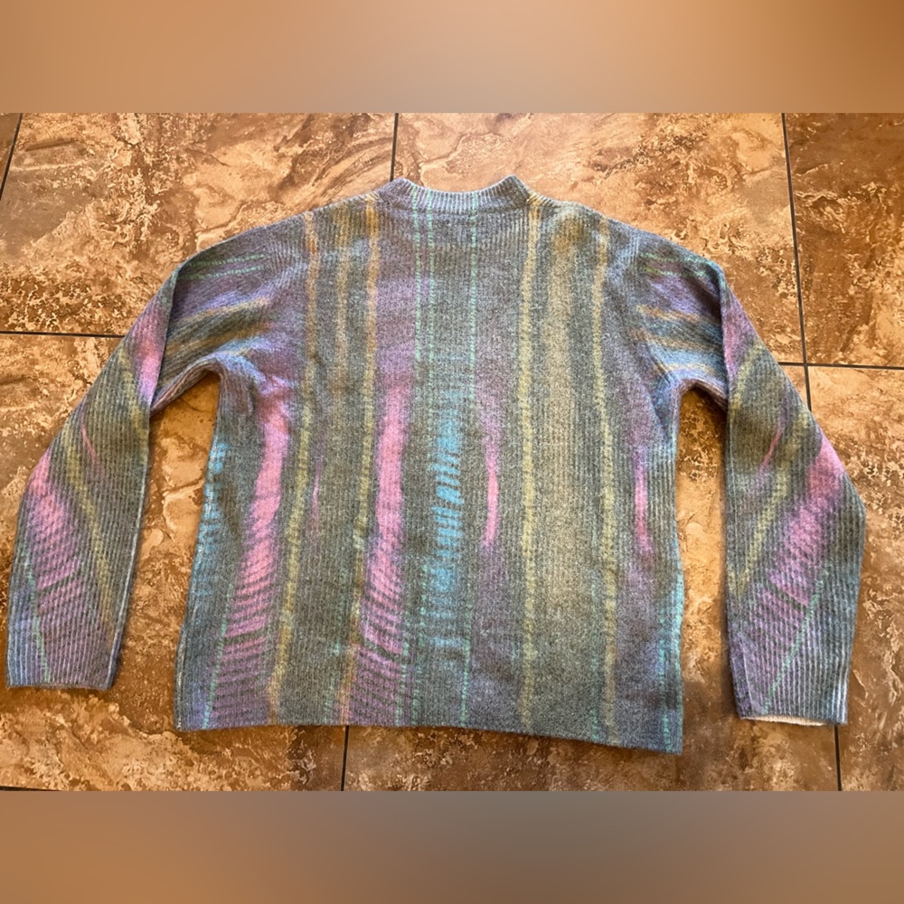 PARFOIS striped knit sweater, multi-color design
ribbed texture round neckline - Picture 7 of 13